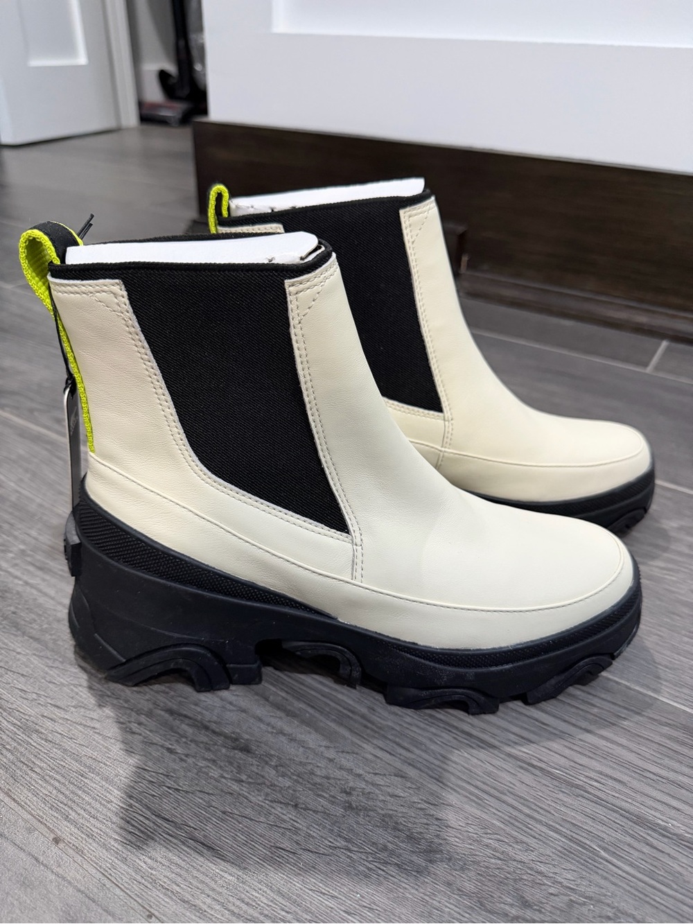 Sorel Brex Chelsea Boot NEW